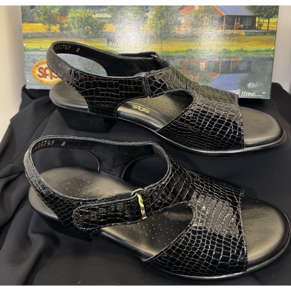 New SAS Suntimer-C Tripad Comfort Sandals 8 M Black Croc Patent Leather USA